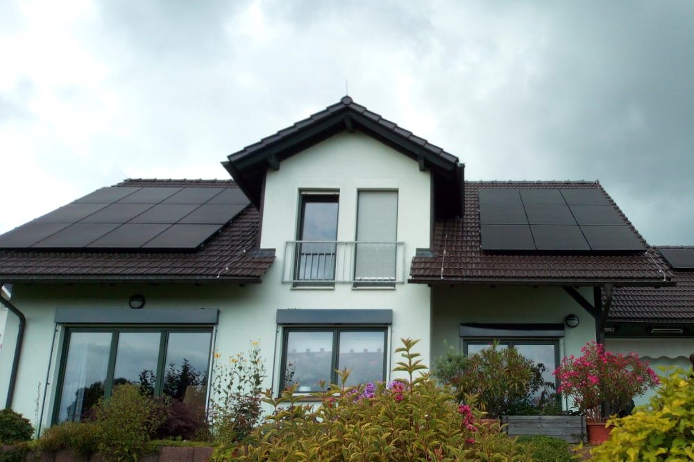 Photovoltaik-Anlage 8,32 kWp in Marienberg mit Wallbox